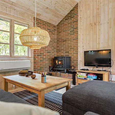 1437-aakirkeby-sjostauan-9 Casa de Férias