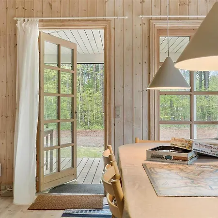 1437-aakirkeby-sjostauan-9 Casa de Férias