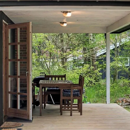 1437-aakirkeby-sjostauan-9 Casa de Férias